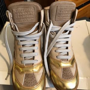 I’m selling my mansion margiela's sneakers